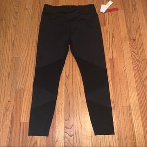 Good American size 5 workout leggings athletic